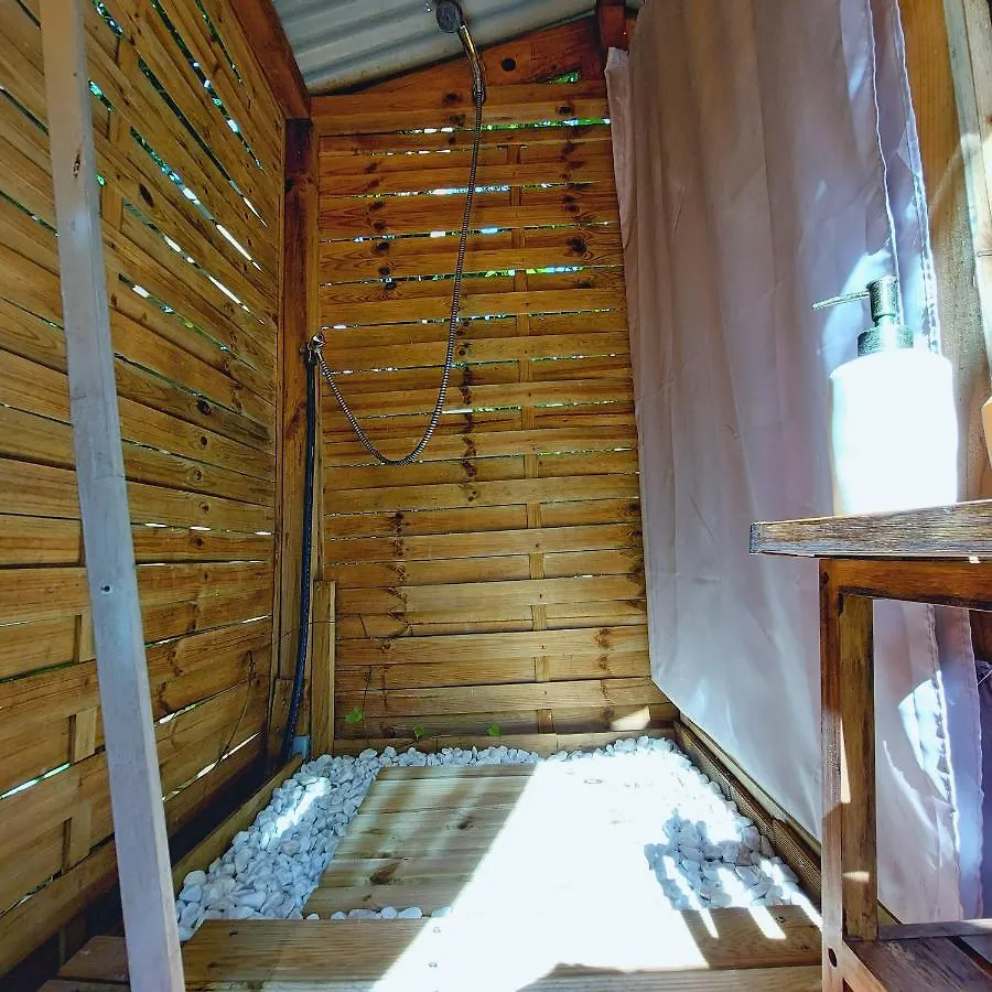 Glamping Farmer Le Vauclin 0*,  Martinik